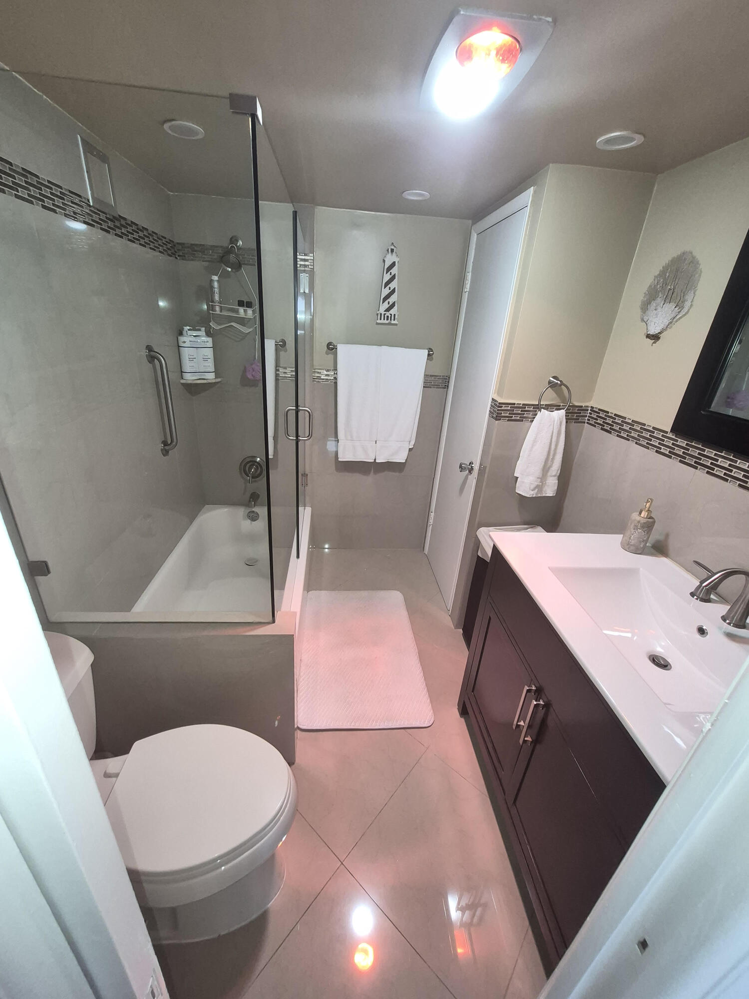 TIFFANY GARDENS WEST CONDO - Residential Lease