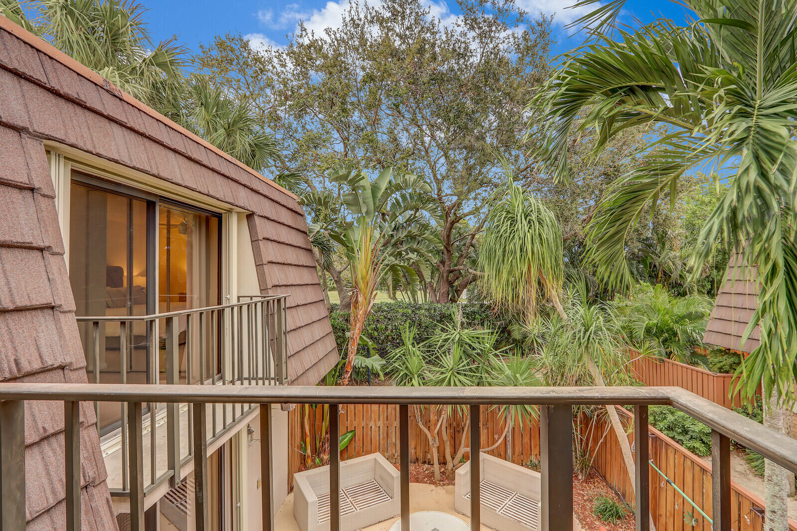 LAKES AT THE BLUFFS - Residential Lease