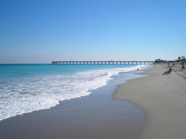 LAKES AT THE BLUFFS - Residential Lease