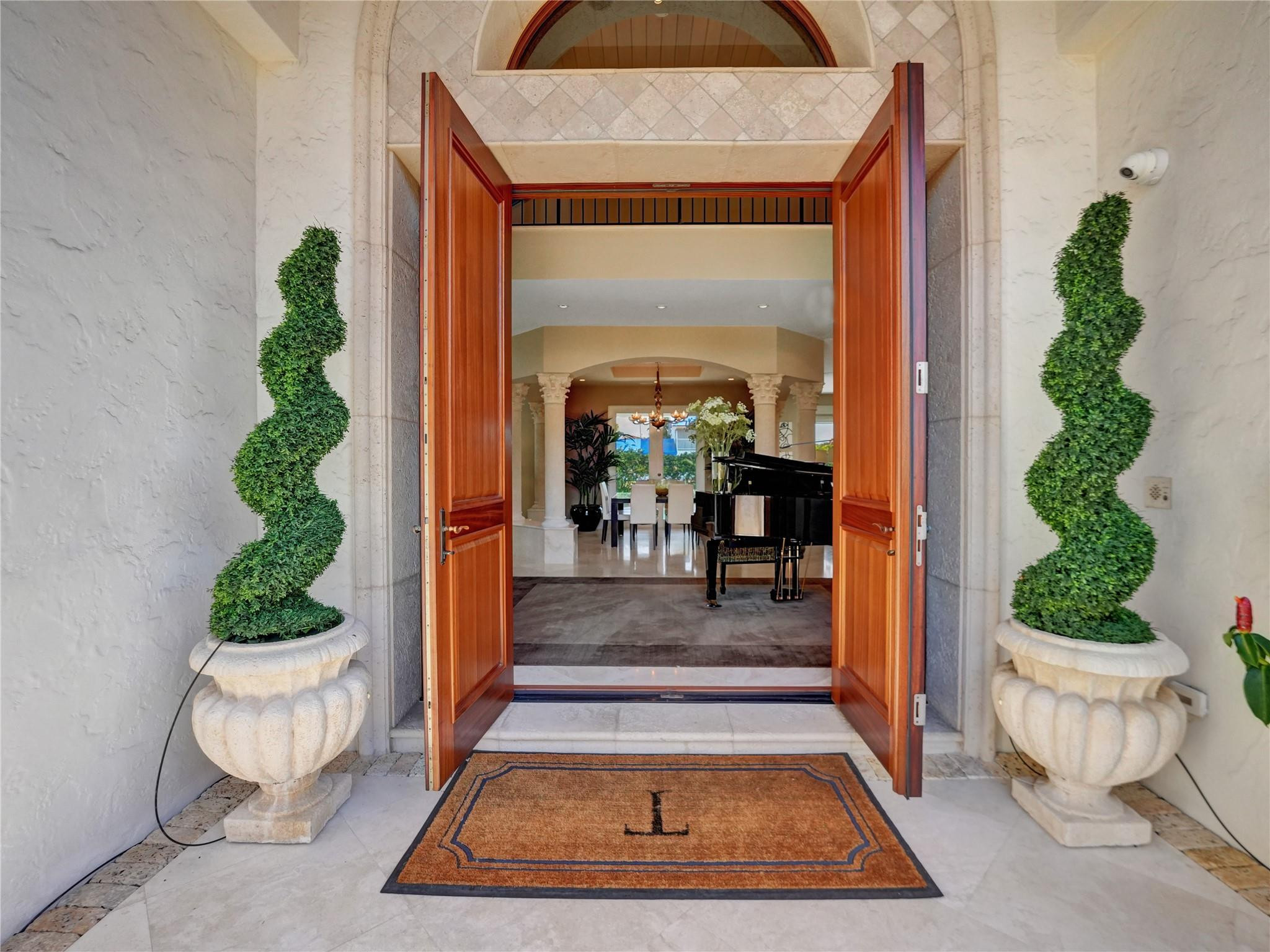 Bermuda-Riviera - Residential