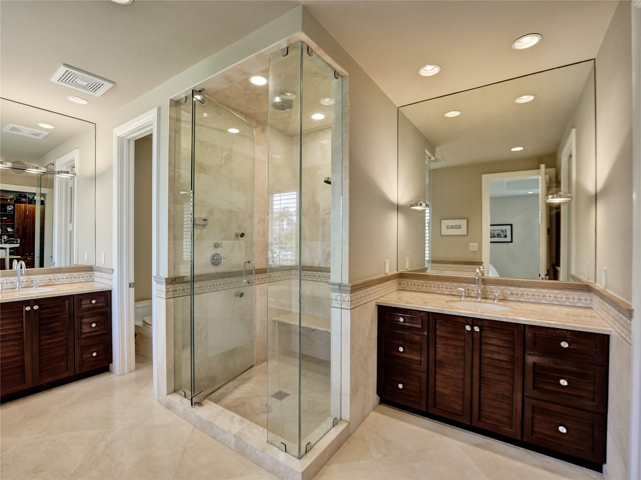 Bermuda-Riviera - Residential