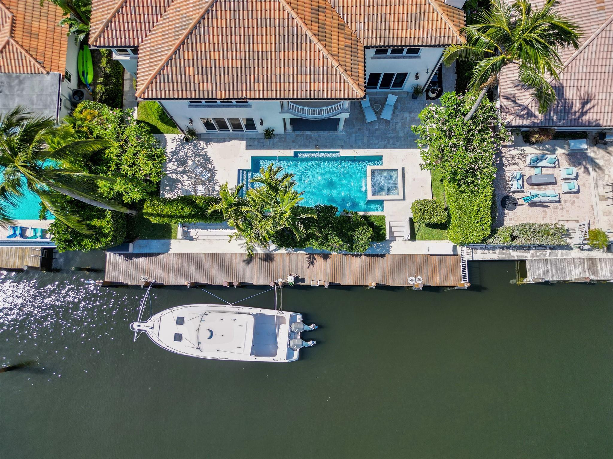 Bermuda-Riviera - Residential