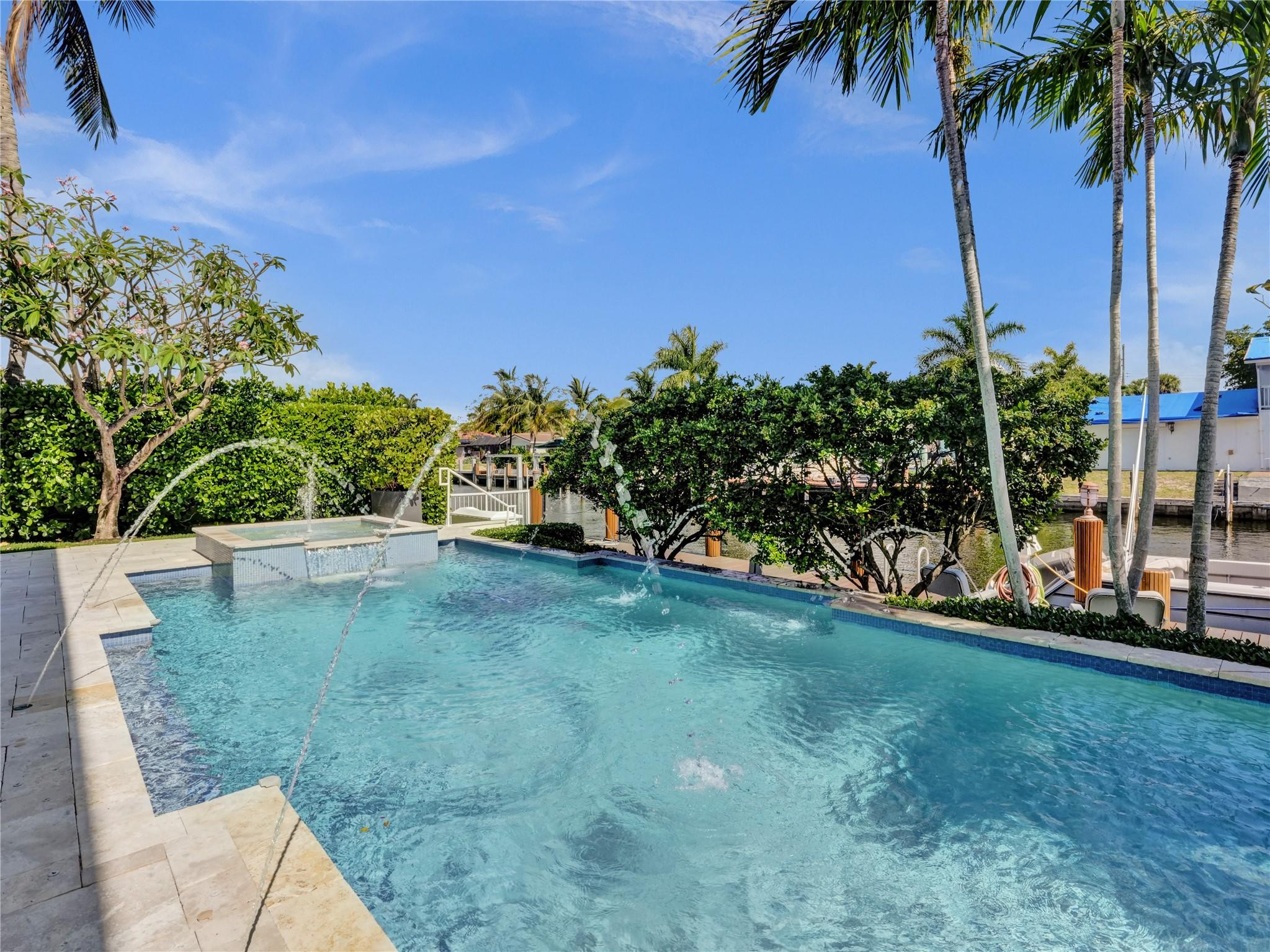 Bermuda-Riviera - Residential