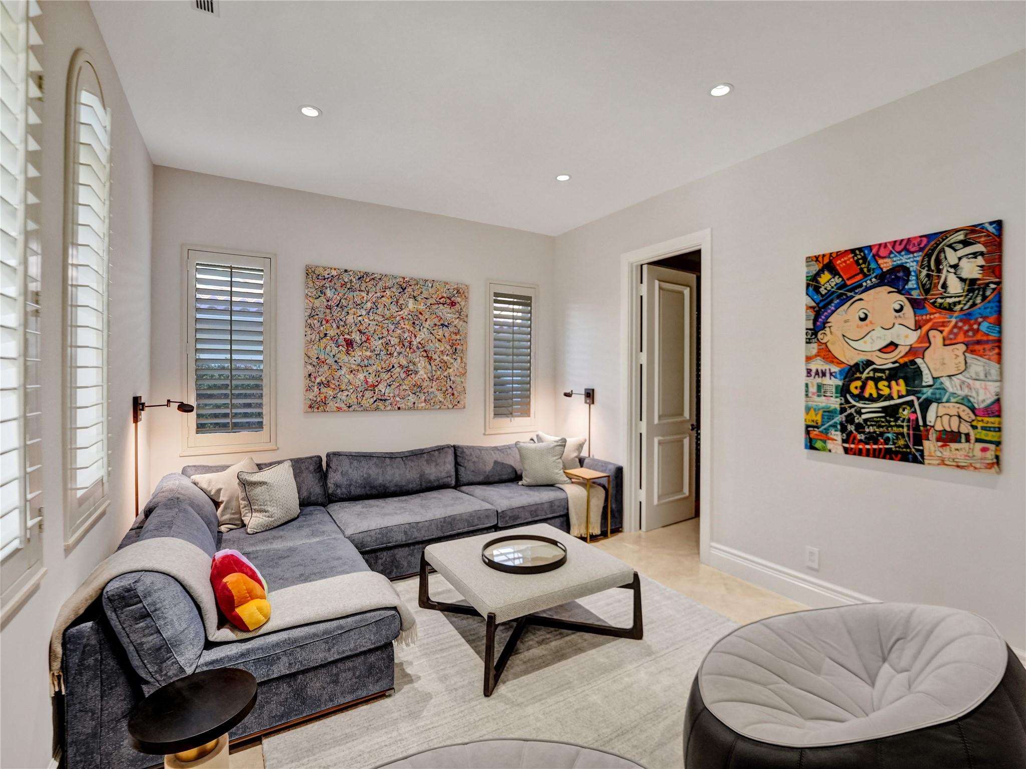 Bermuda-Riviera - Residential