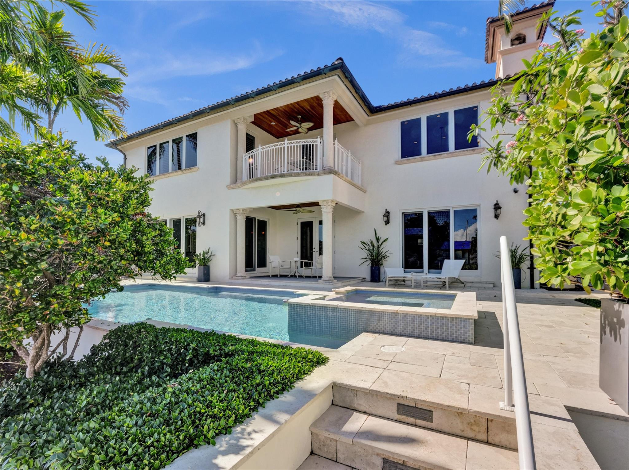 Bermuda-Riviera - Residential