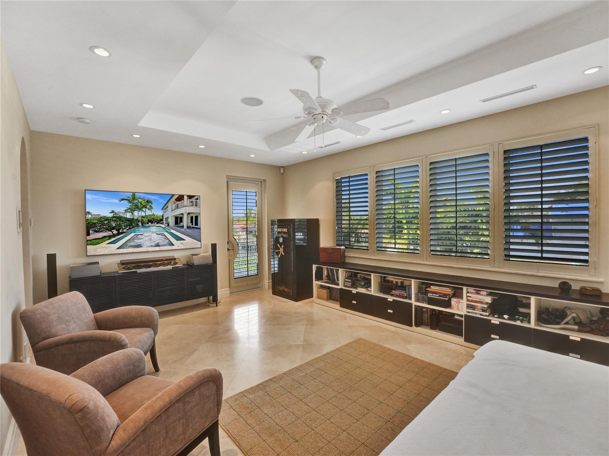 Bermuda-Riviera - Residential