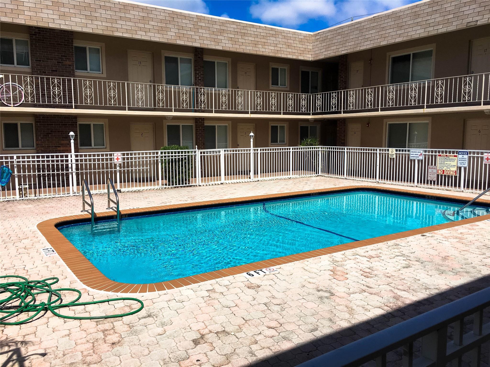 Hollywood Lakes - Residential Lease