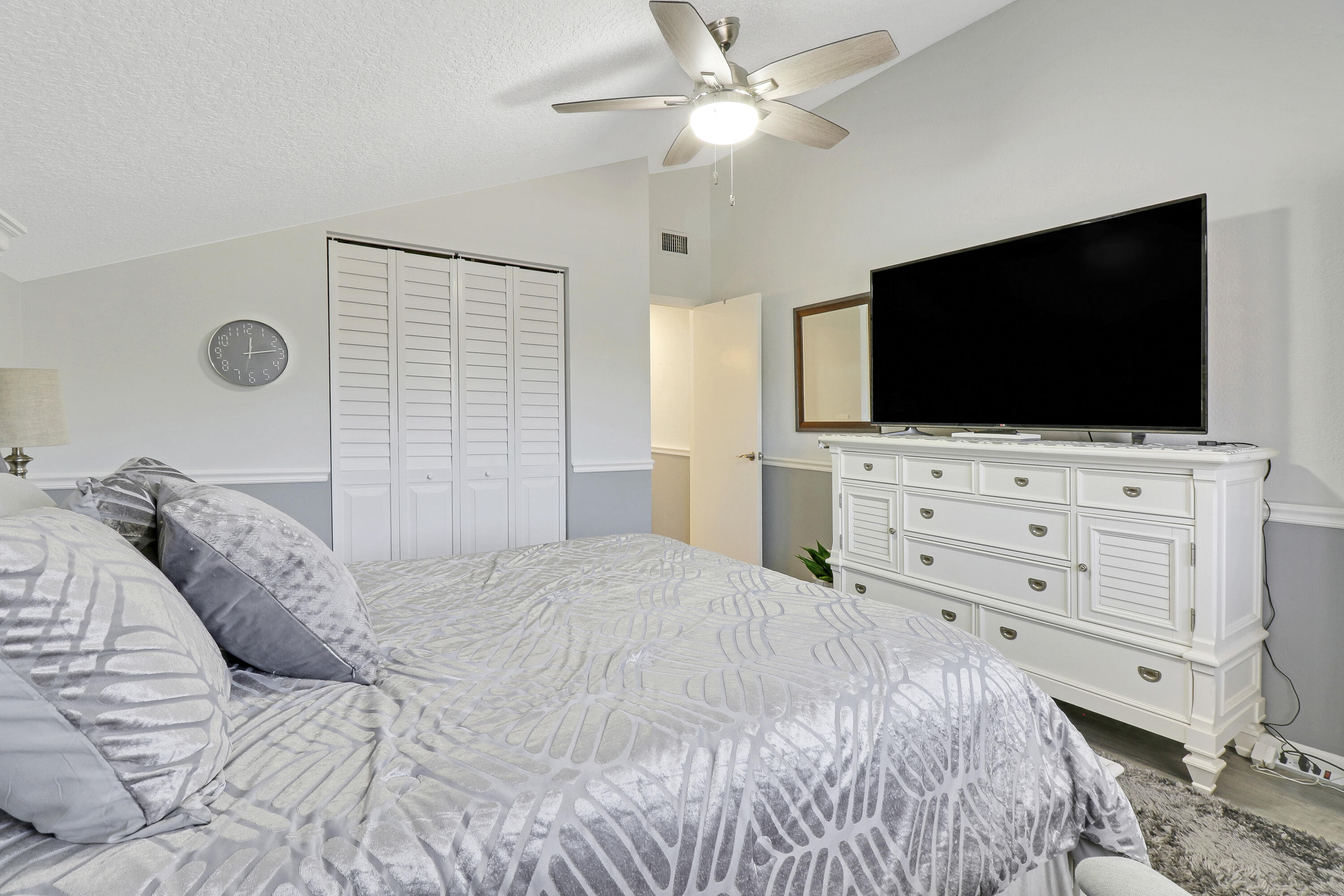 MAPLECREST - Residential