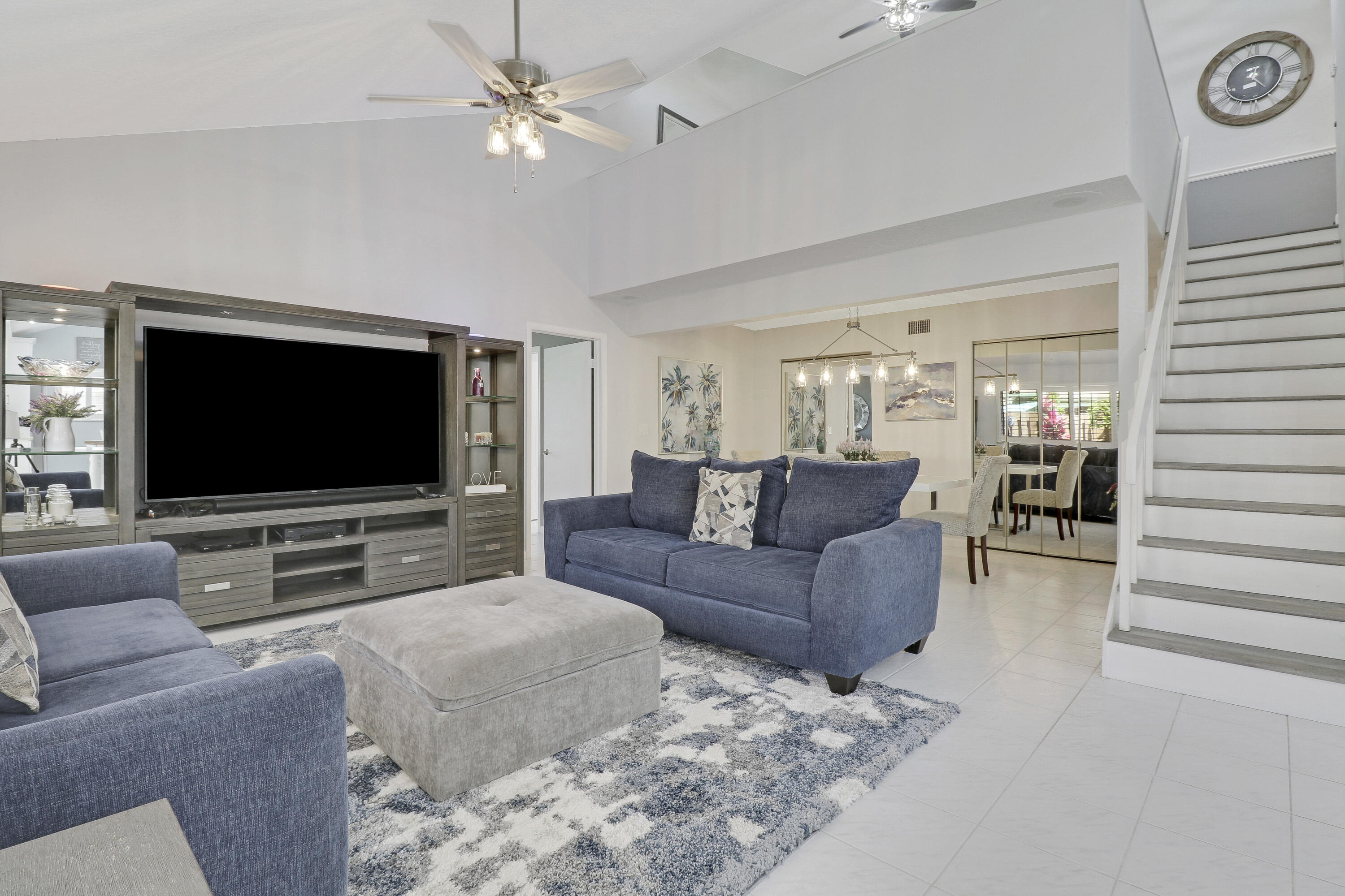 MAPLECREST - Residential