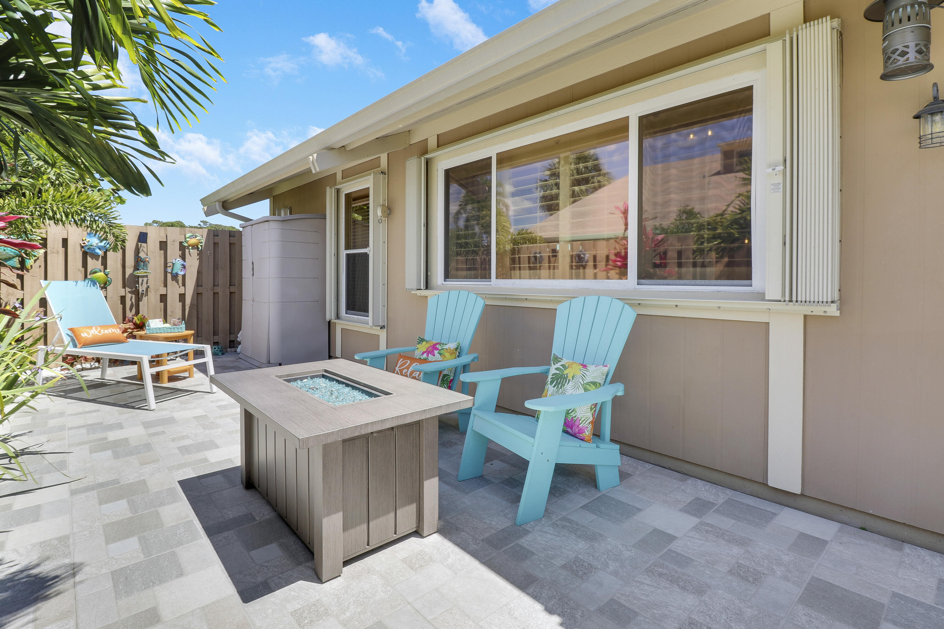 MAPLECREST - Residential