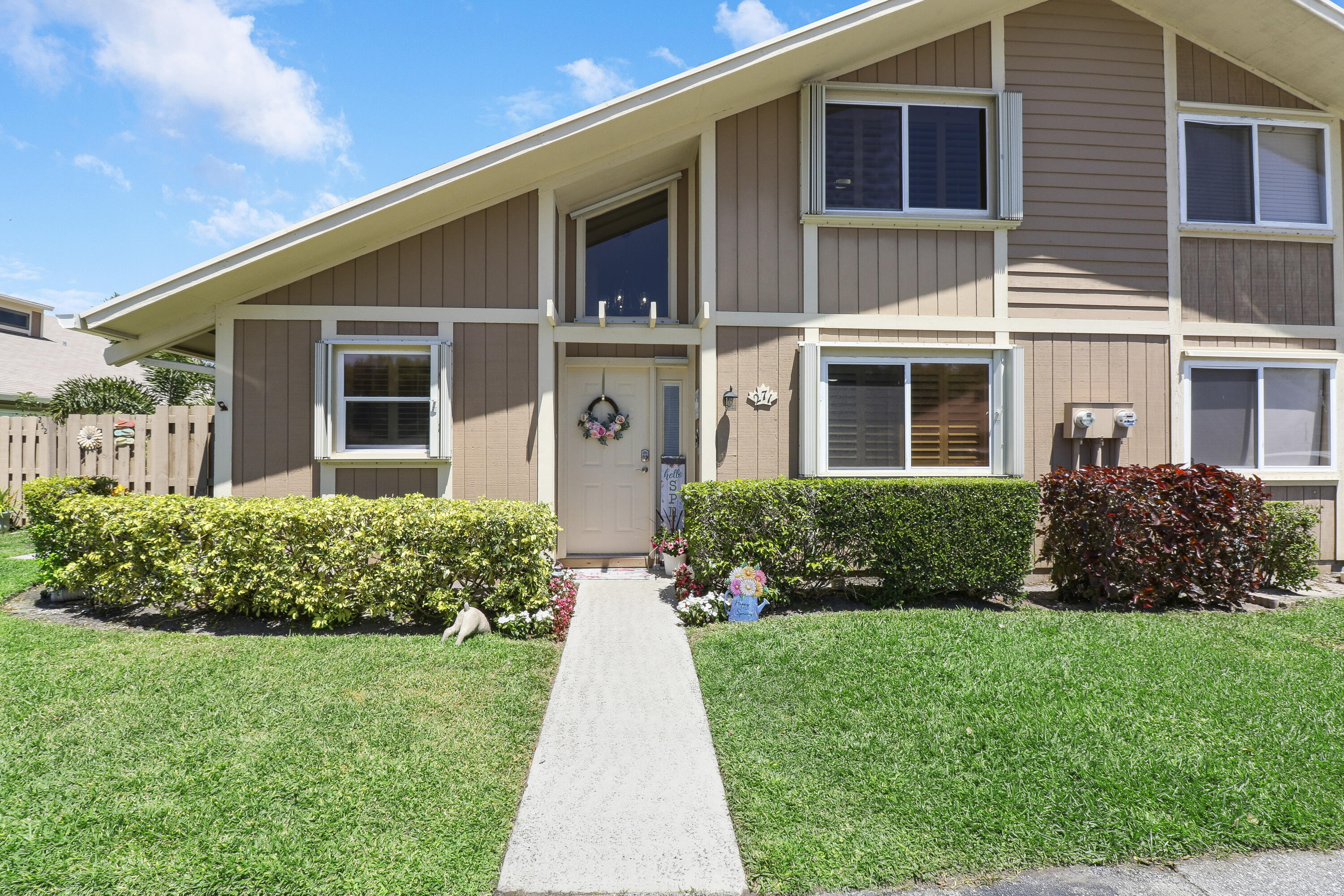 MAPLECREST - Residential
