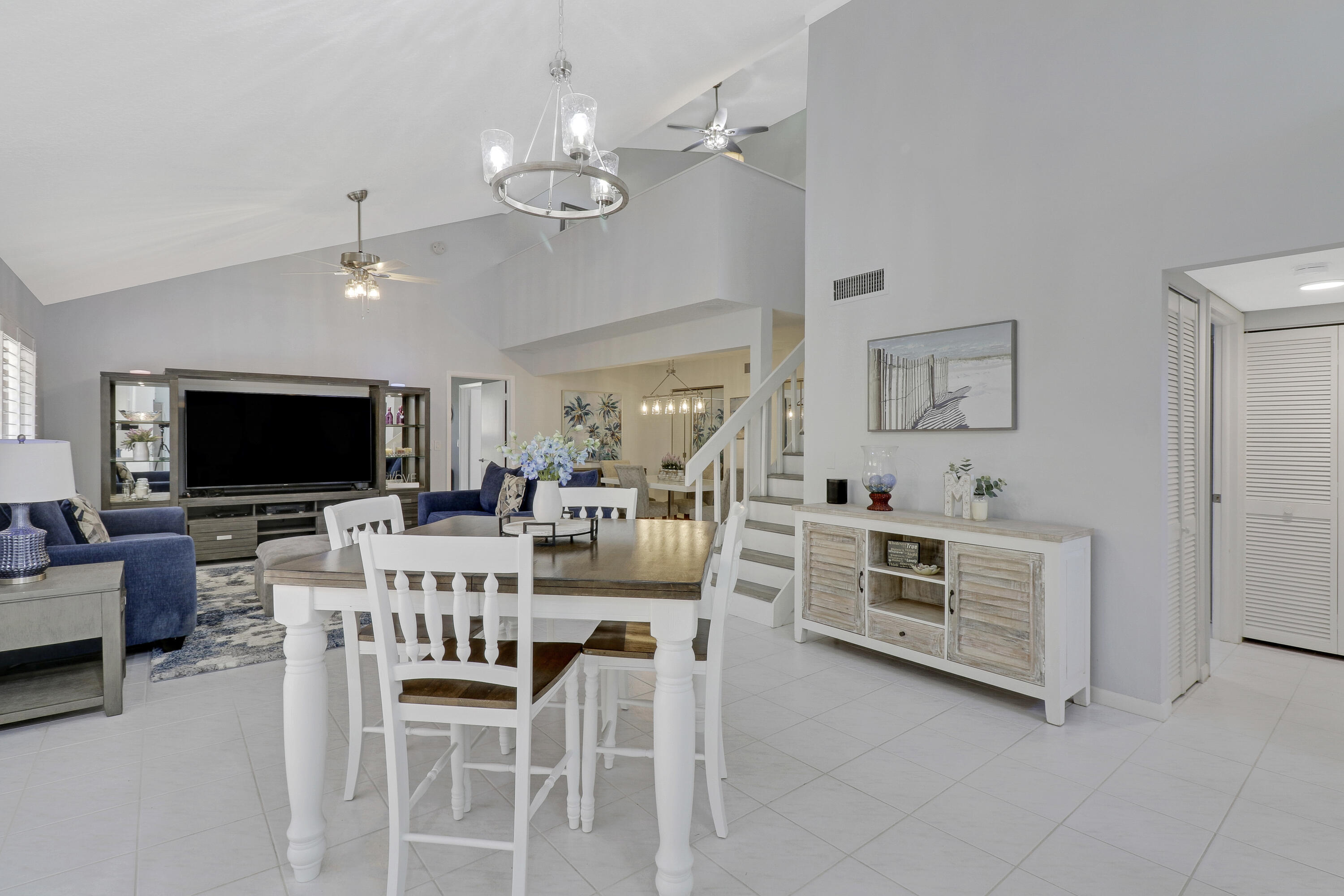 MAPLECREST - Residential