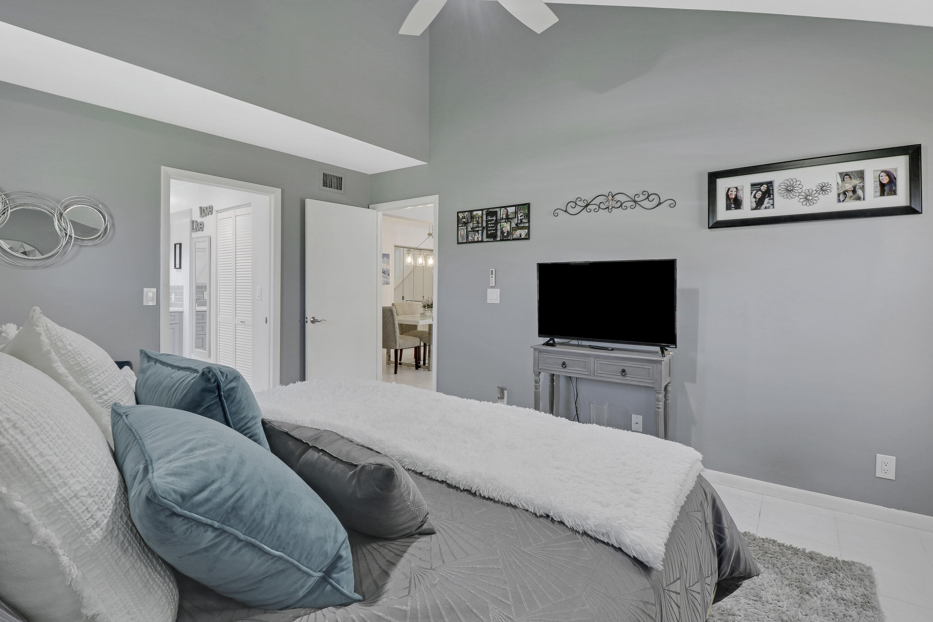 MAPLECREST - Residential