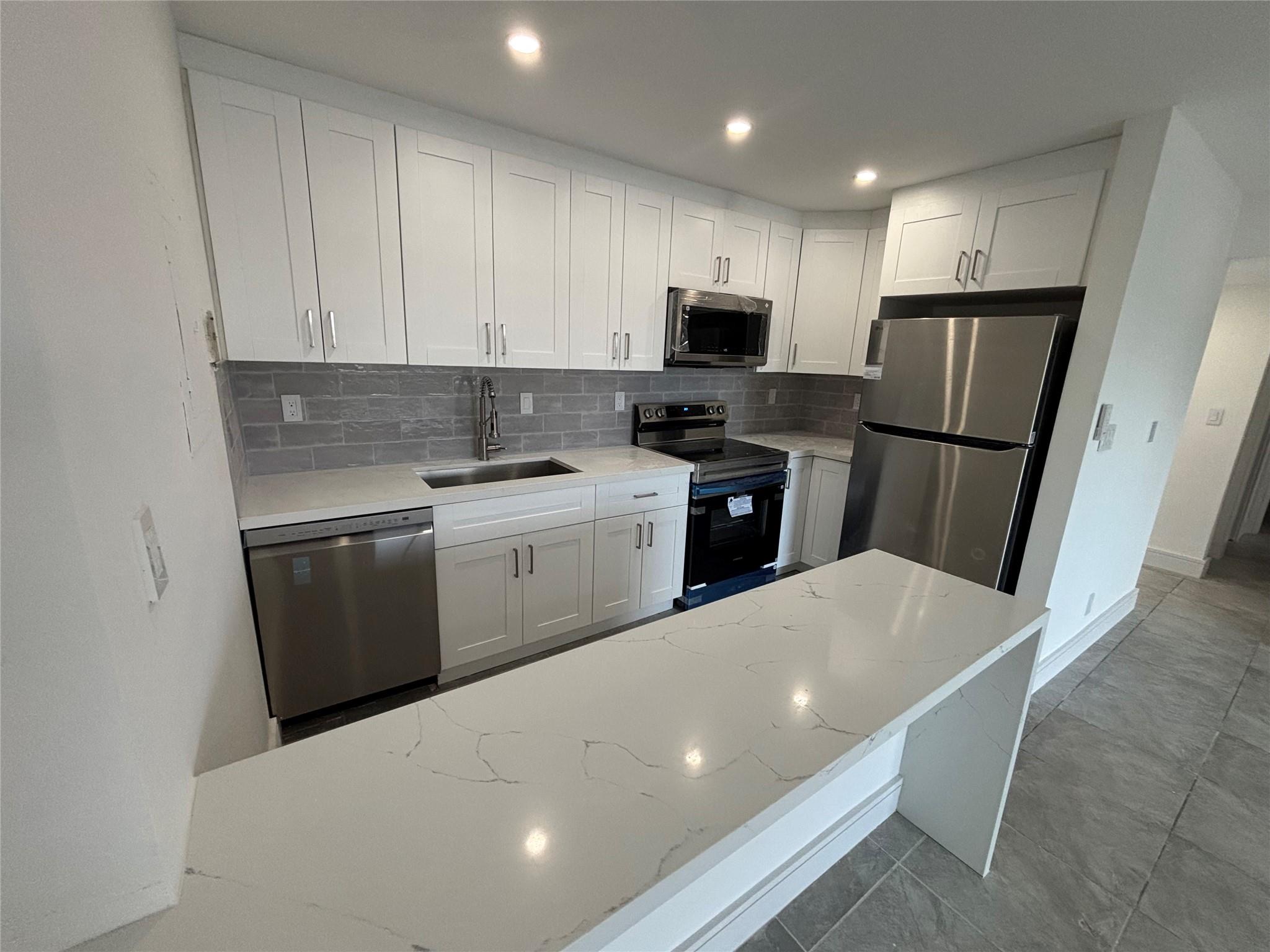 The Newport Condo - Residential Lease