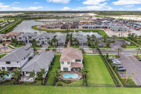 A home in Loxahatchee