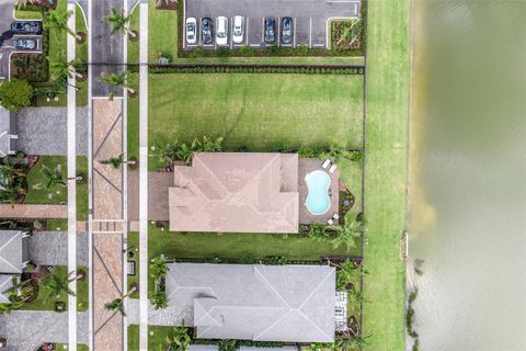 A home in Loxahatchee