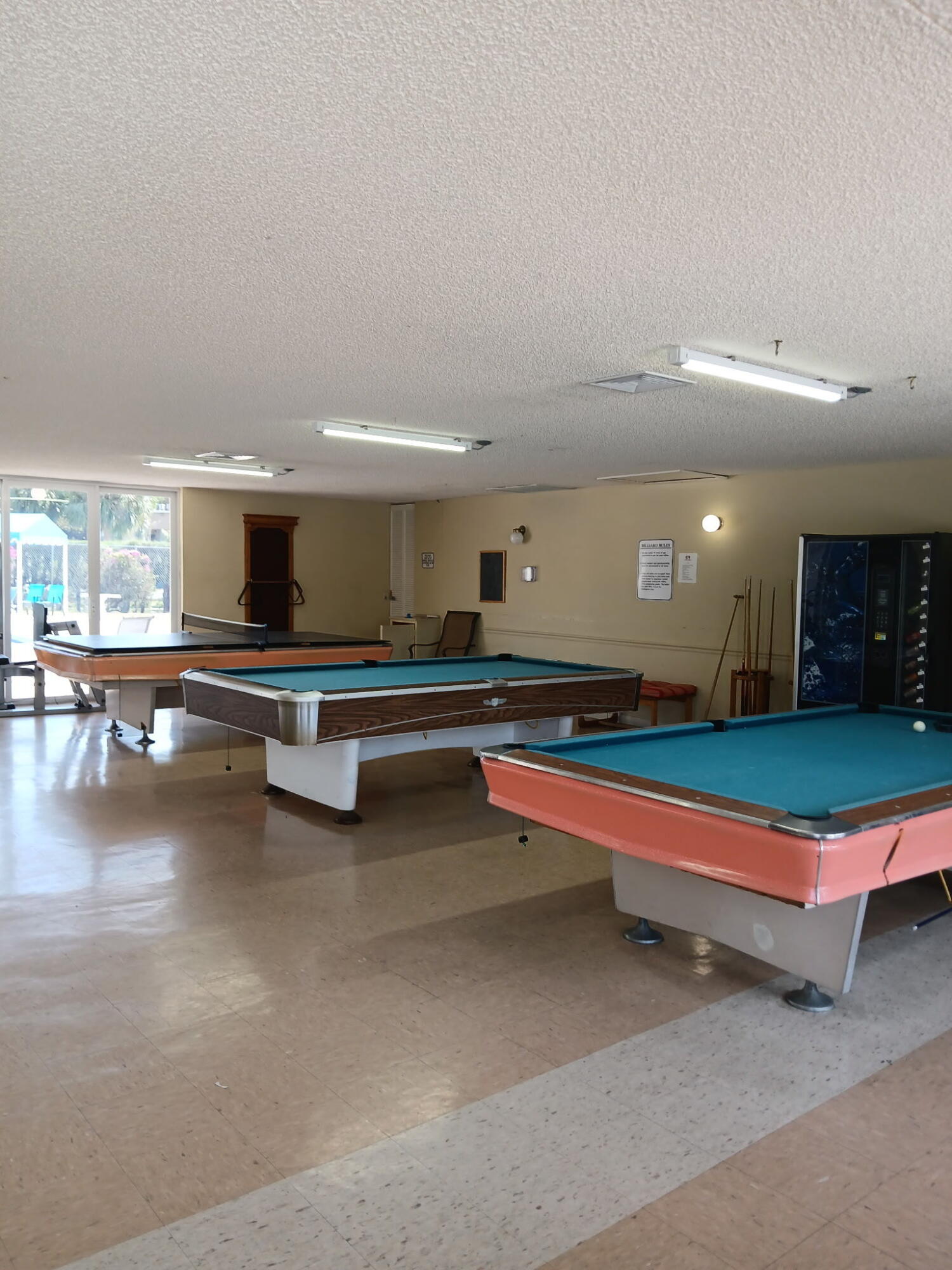 LAKESIDE VILLAGE CONDO 9 - Residential