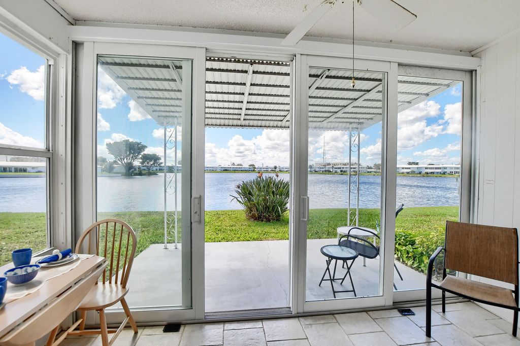 Photo of 1112 Lake Terrace #110, Boynton Beach, FL 33426 (MLS # R10784577)