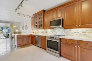 JUNO DUNES - Residential Lease