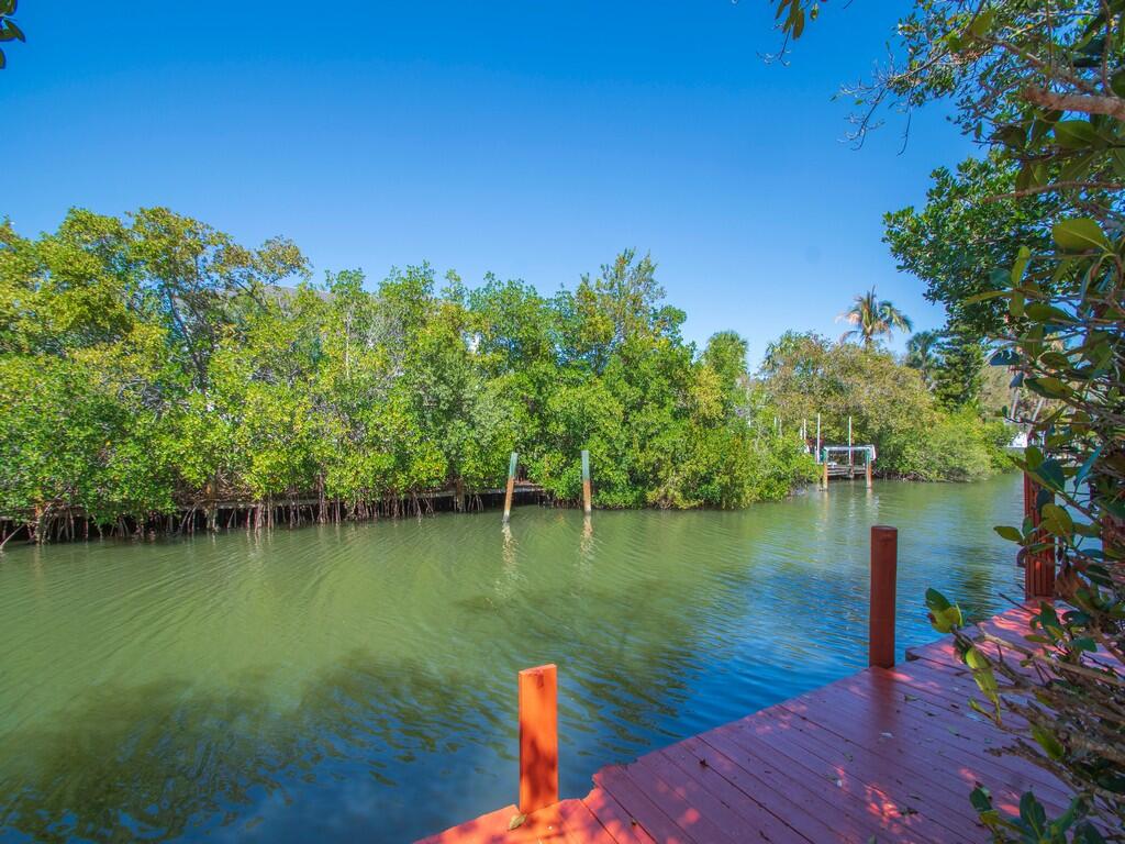PELICAN COVE - Residential Lease