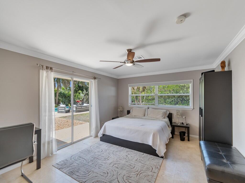 PELICAN COVE - Residential Lease