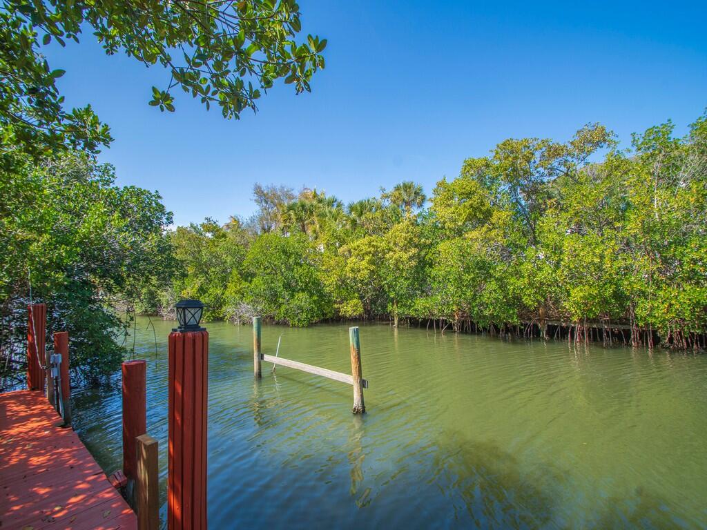 PELICAN COVE - Residential Lease