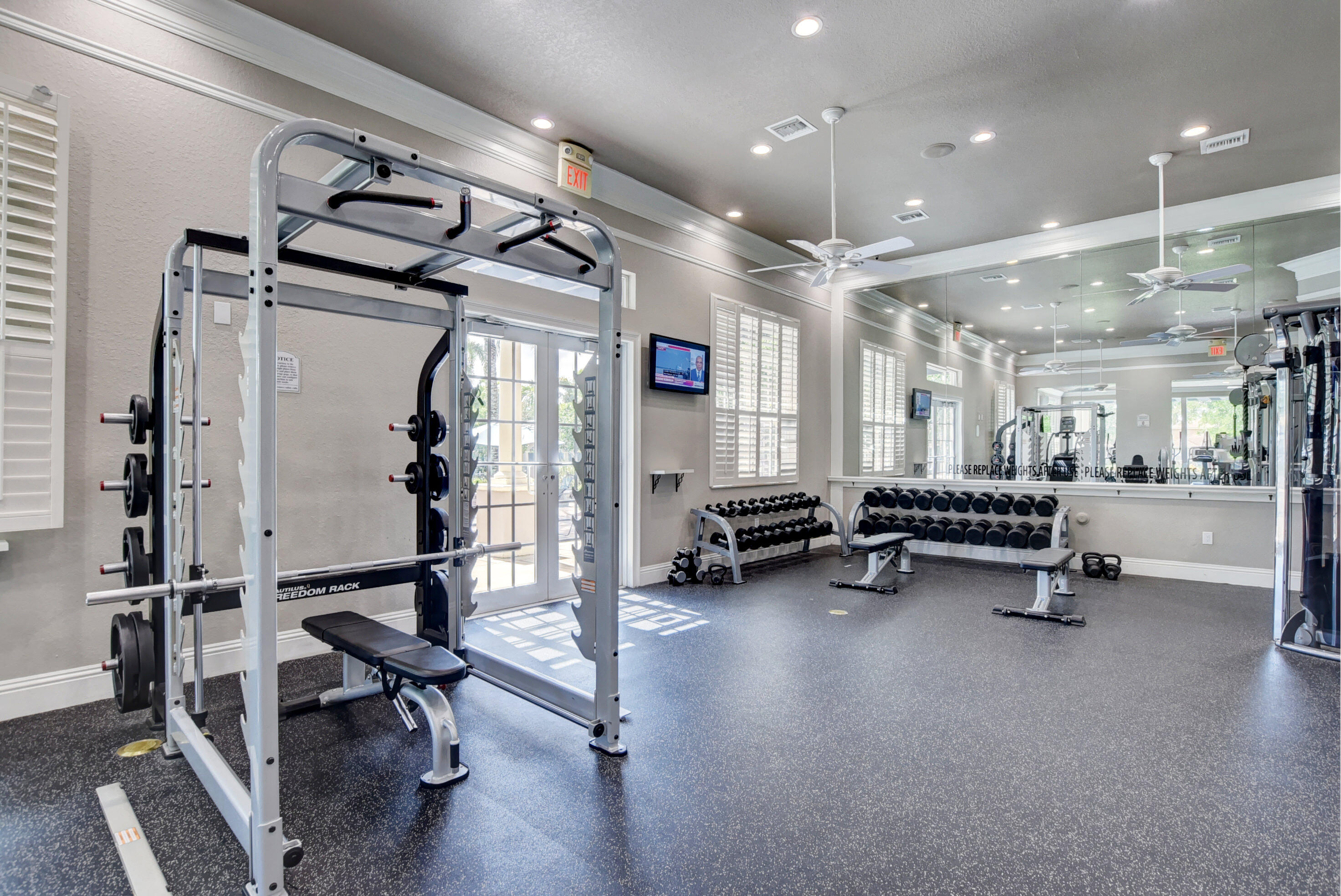 PARKLAND ISLES - Residential