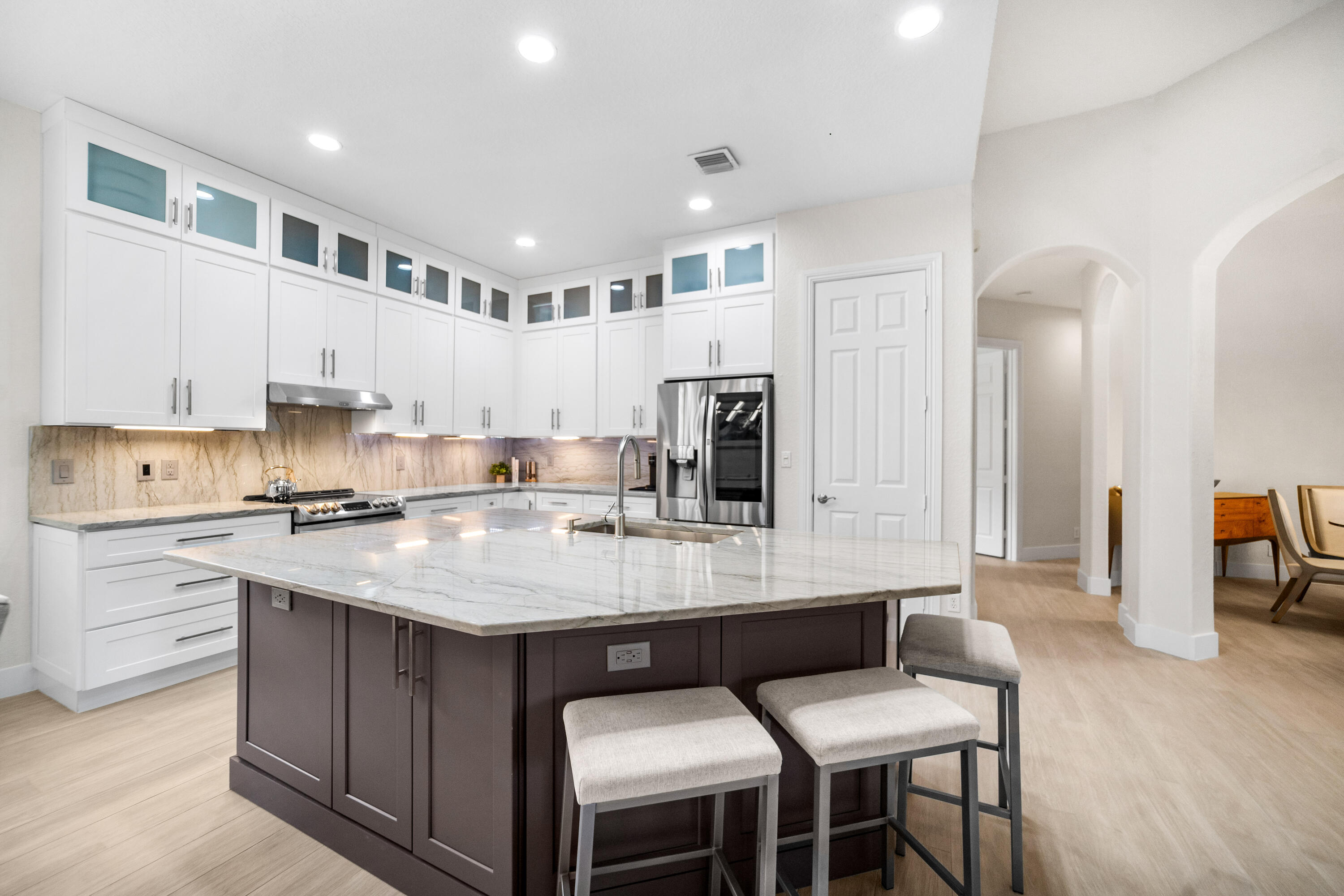 PARKLAND ISLES - Residential