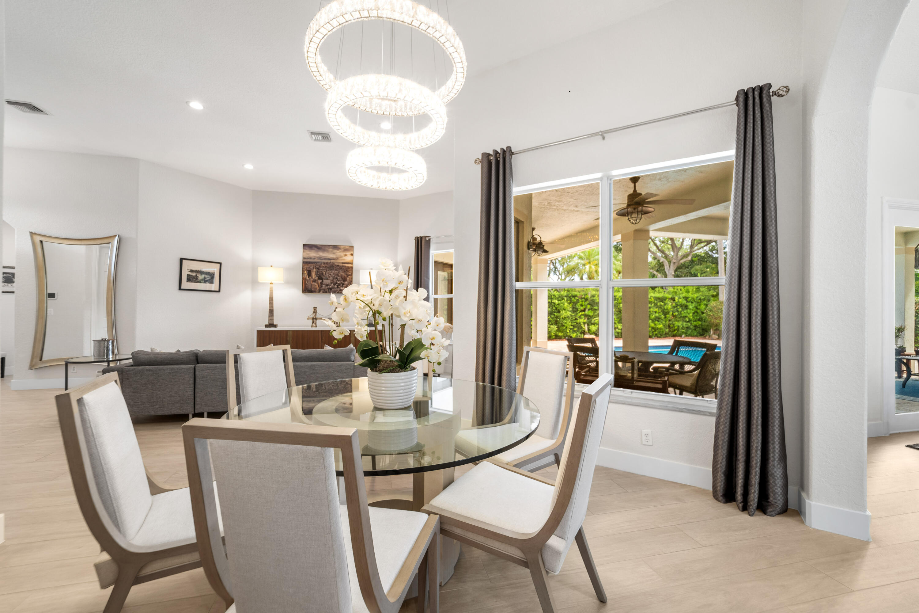 PARKLAND ISLES - Residential
