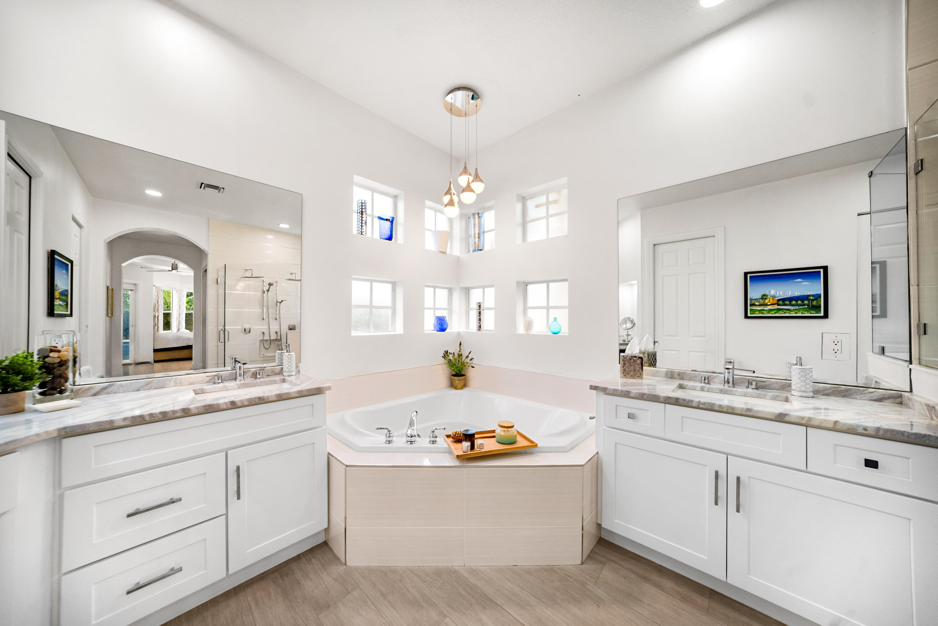 PARKLAND ISLES - Residential