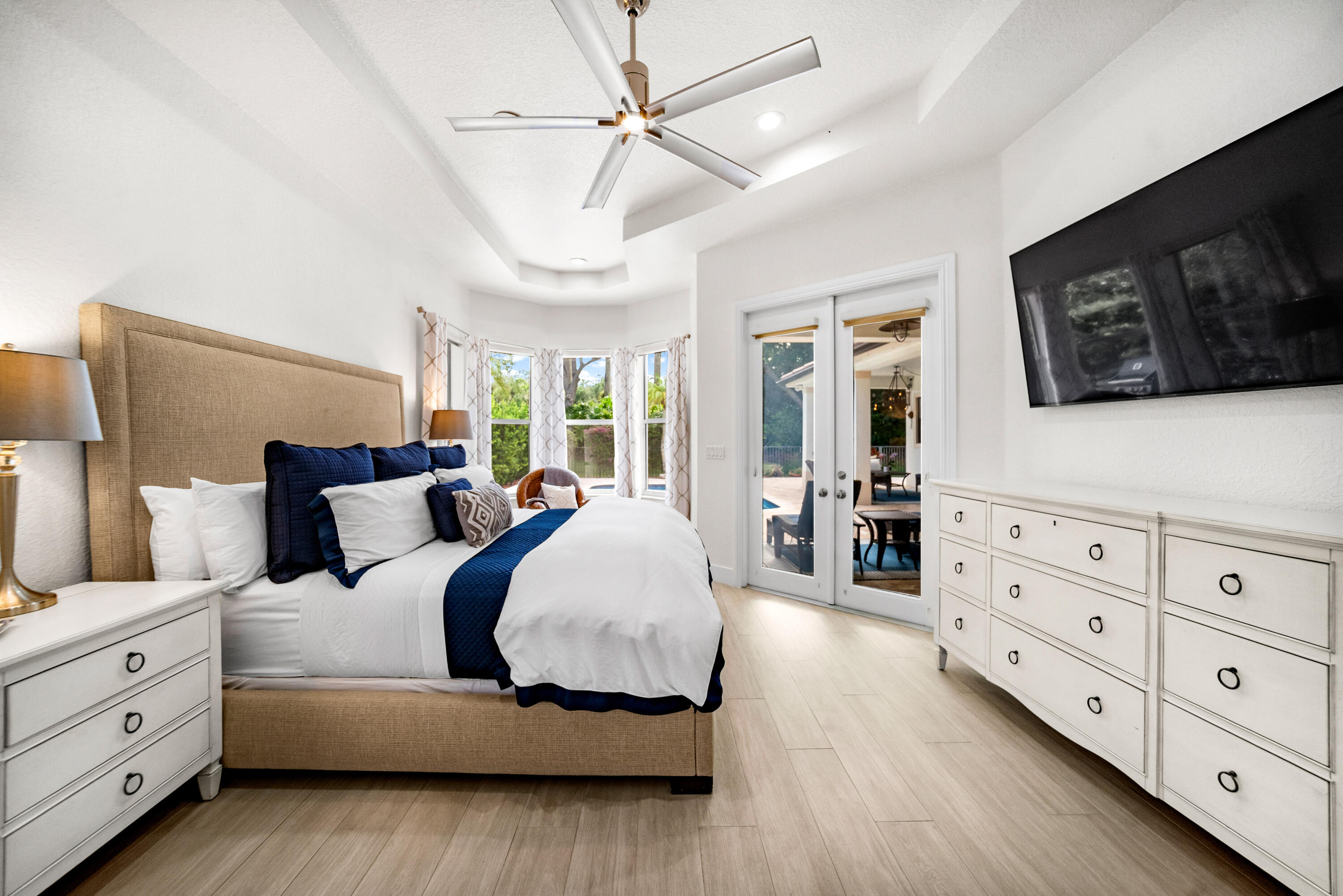 PARKLAND ISLES - Residential
