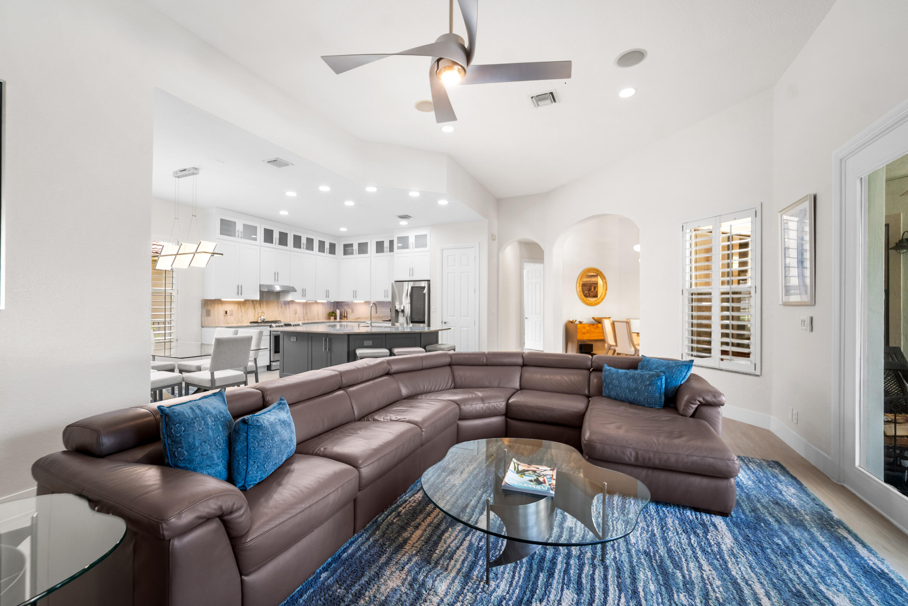 PARKLAND ISLES - Residential