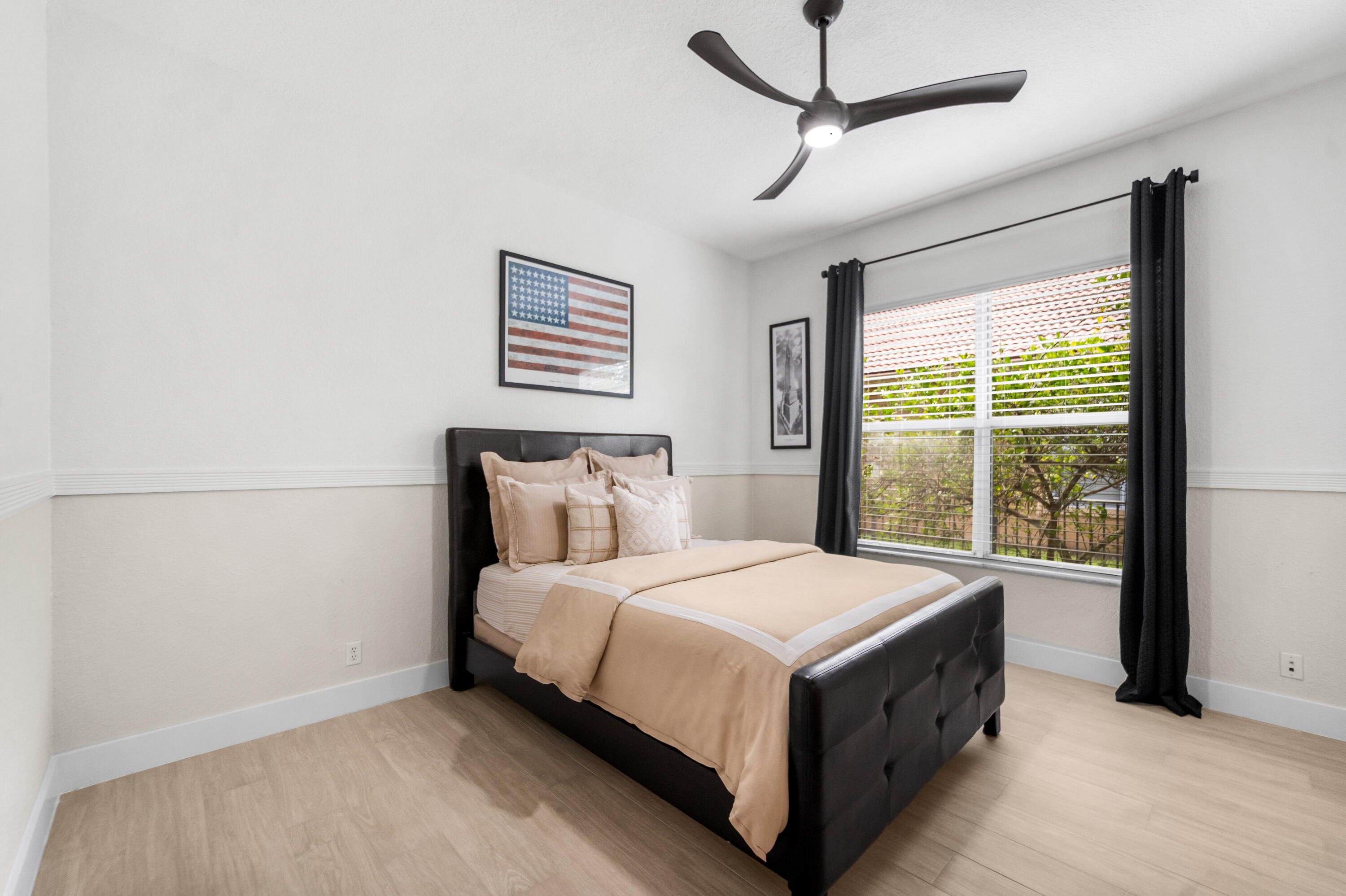 PARKLAND ISLES - Residential