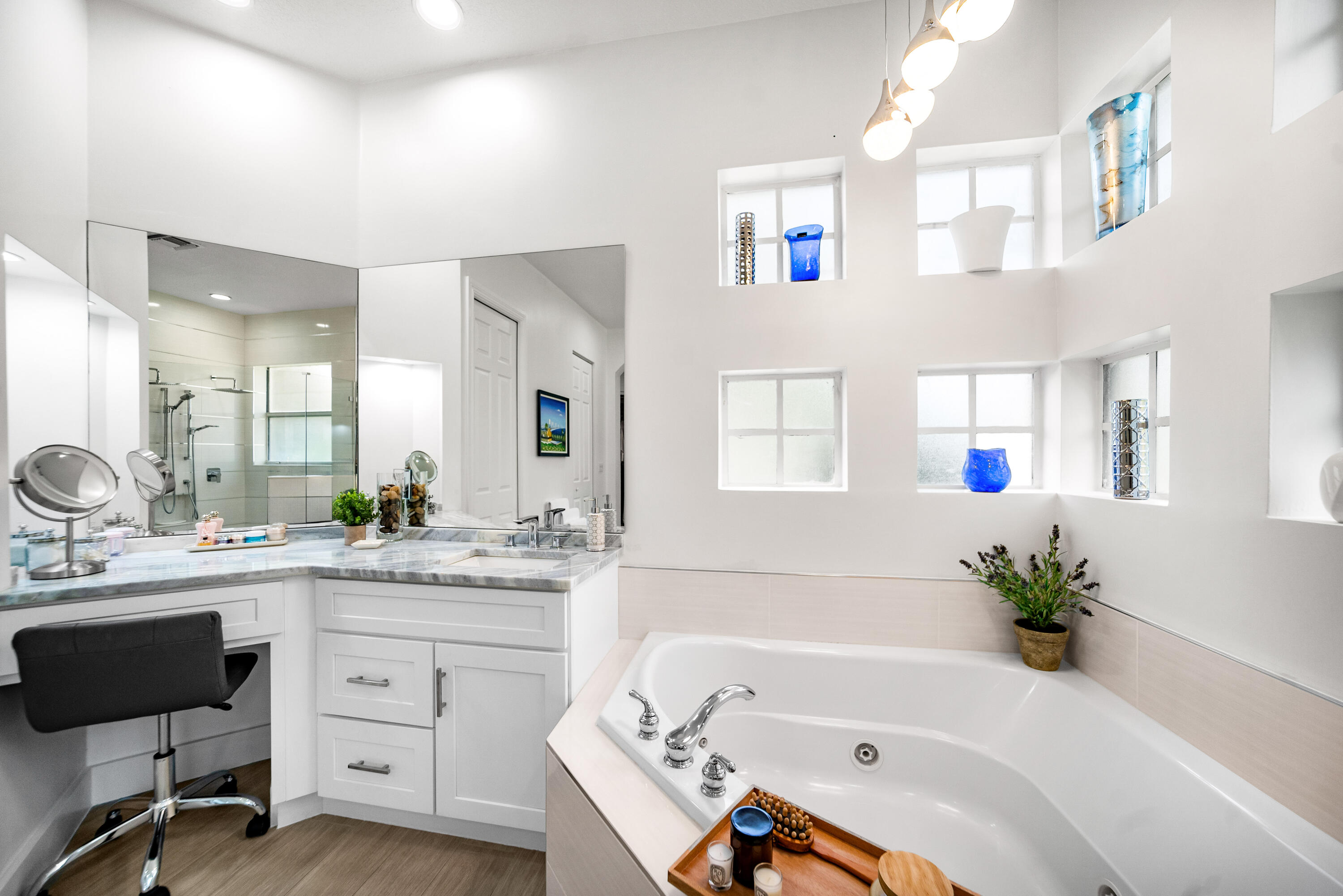 PARKLAND ISLES - Residential