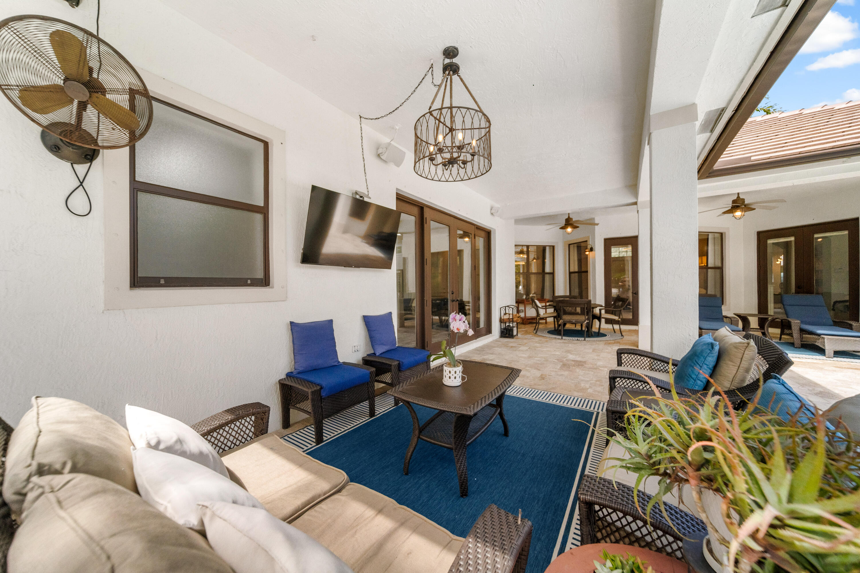 PARKLAND ISLES - Residential