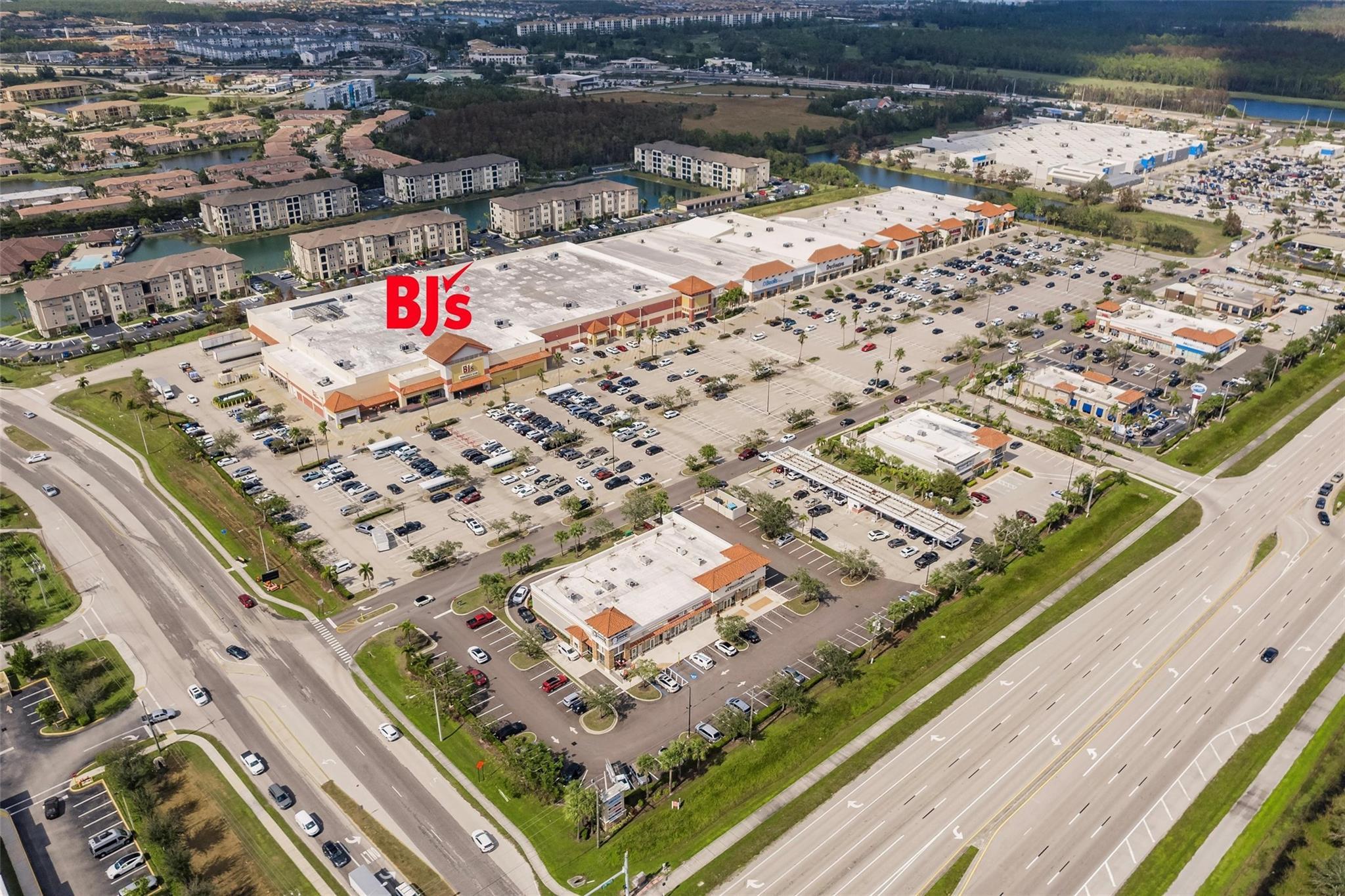 Cove/Six Mile Cypress Con - Residential Lease