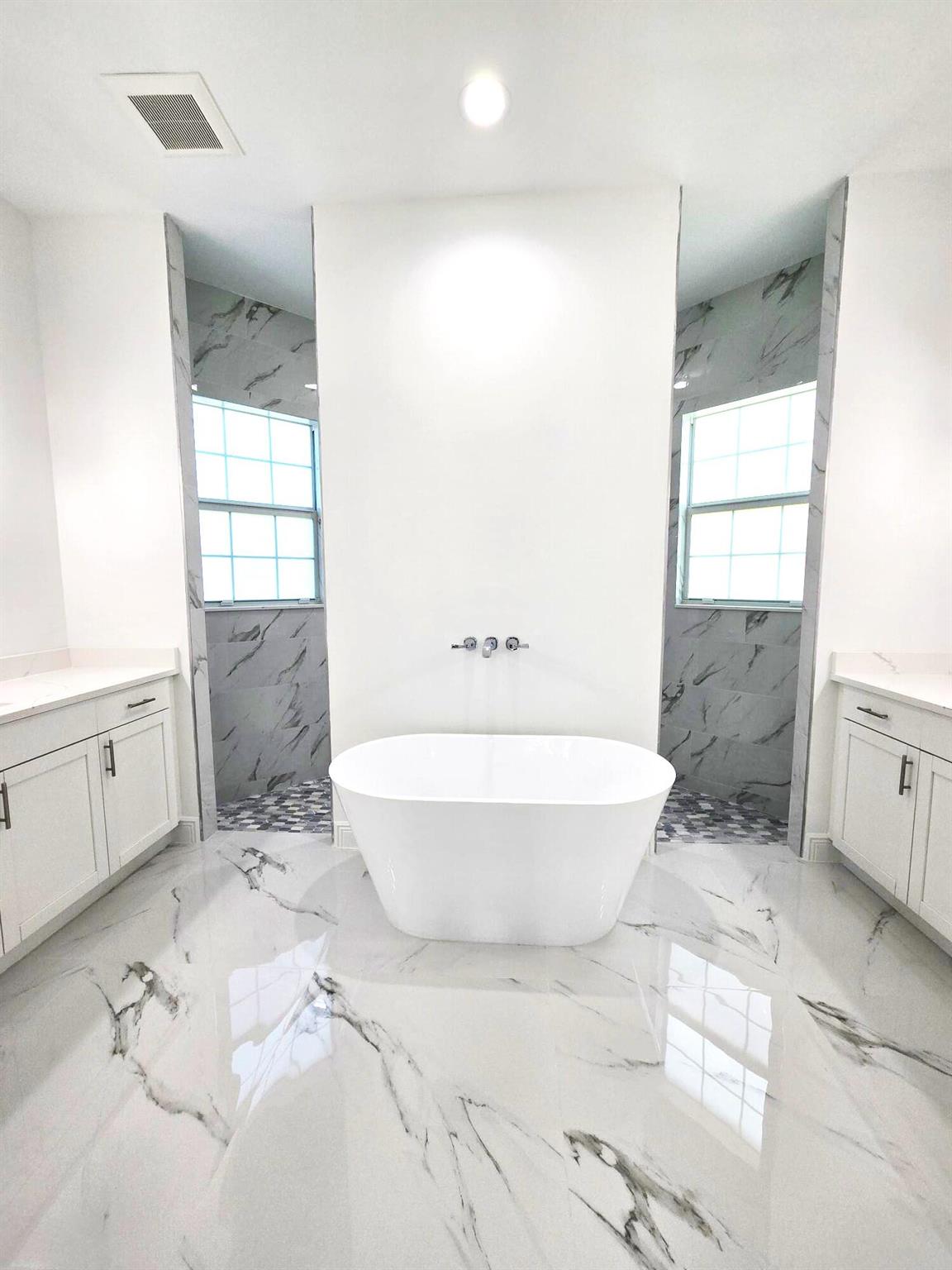 25-42-40~ E 287.3 FT OF W - Residential