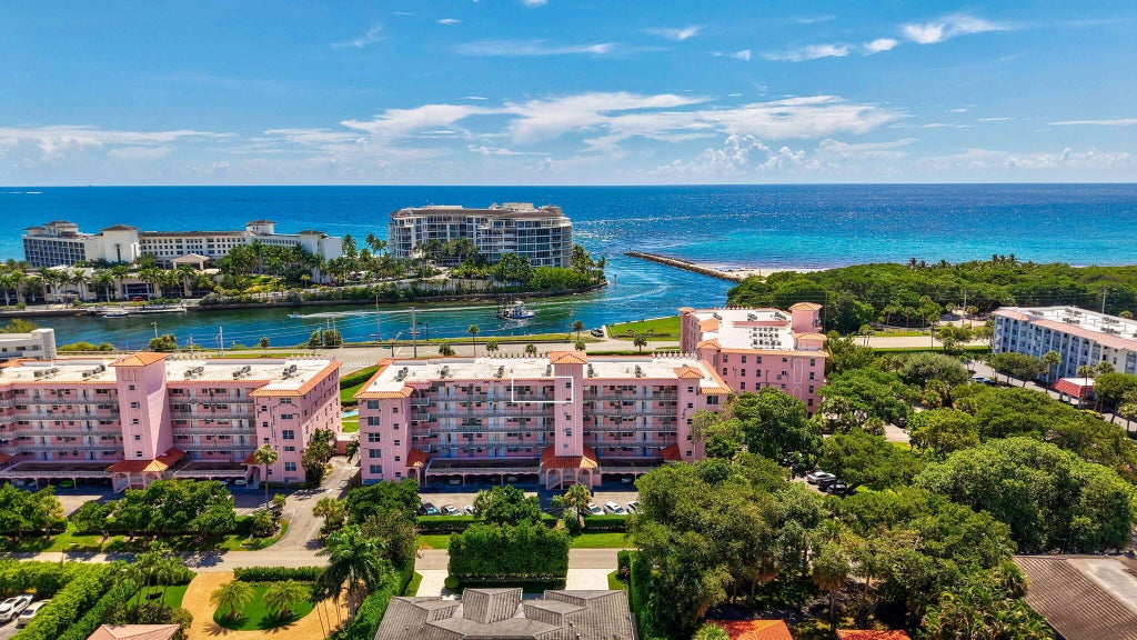 Photo of 1040 BANYAN Road #504C, Boca Raton, FL 33432 (MLS # B26075230)