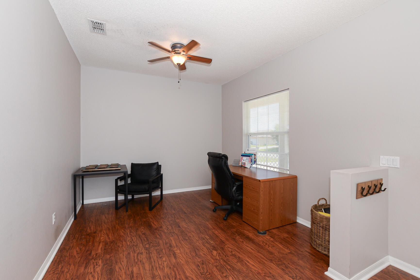 PORT ST LUCIE SECTION 33 - Residential