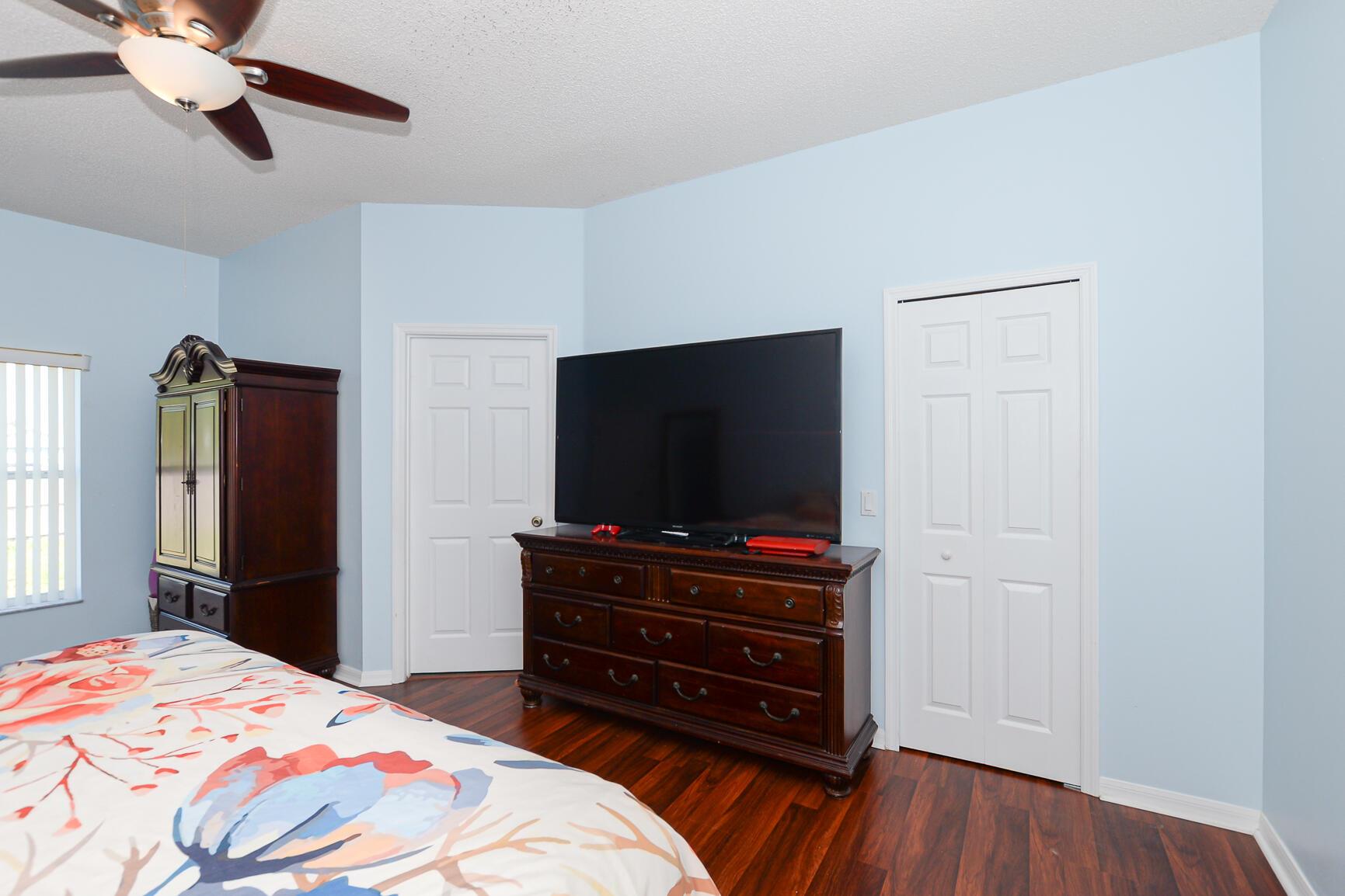 PORT ST LUCIE SECTION 33 - Residential