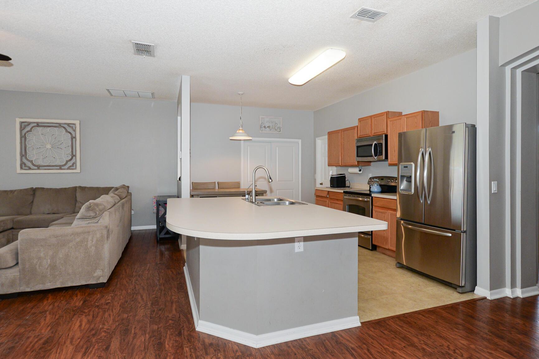 PORT ST LUCIE SECTION 33 - Residential