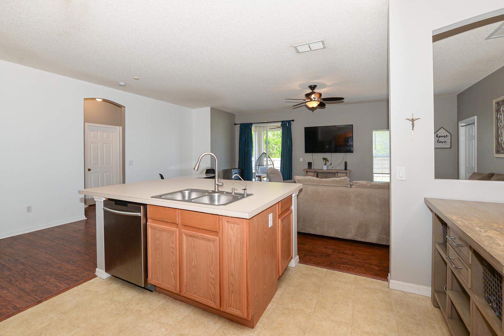 PORT ST LUCIE SECTION 33 - Residential