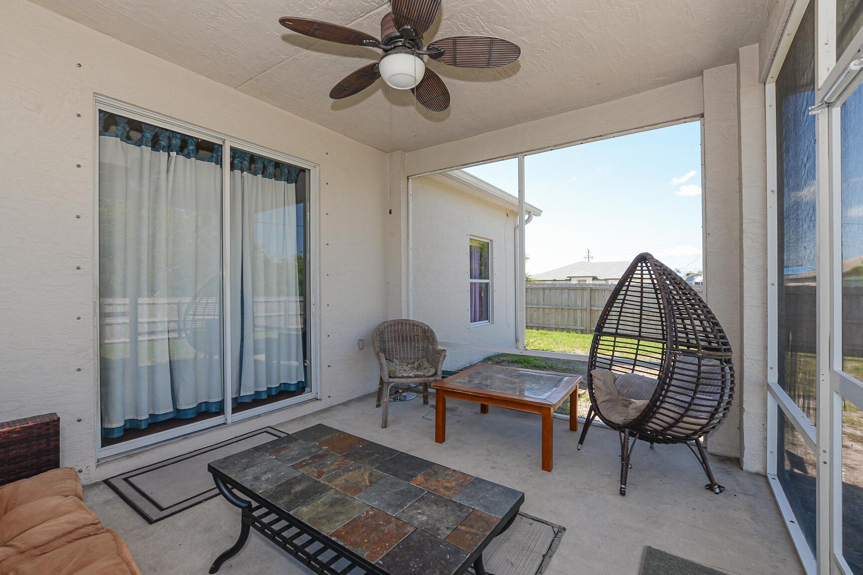 PORT ST LUCIE SECTION 33 - Residential