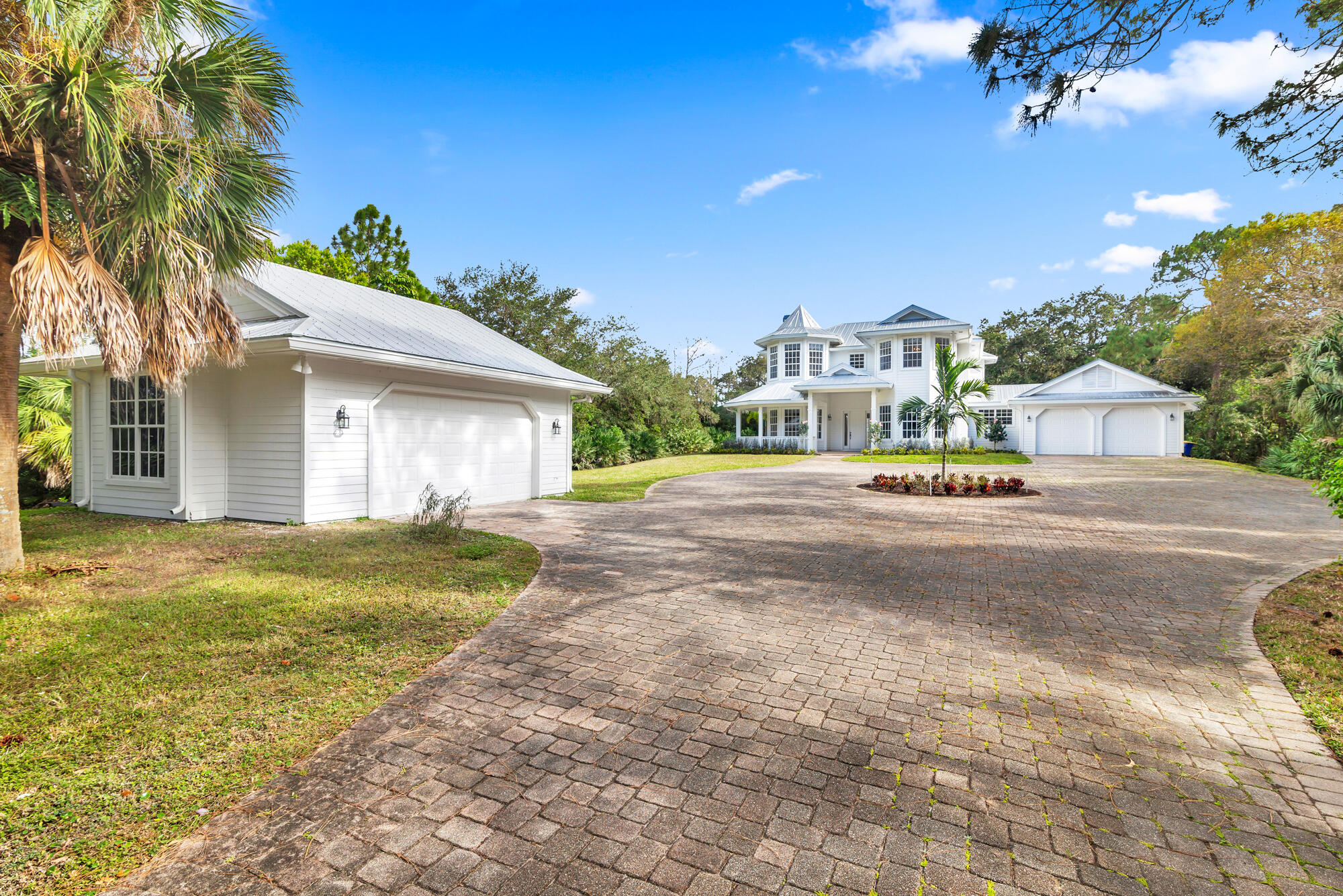 1001 SE Ranch Road