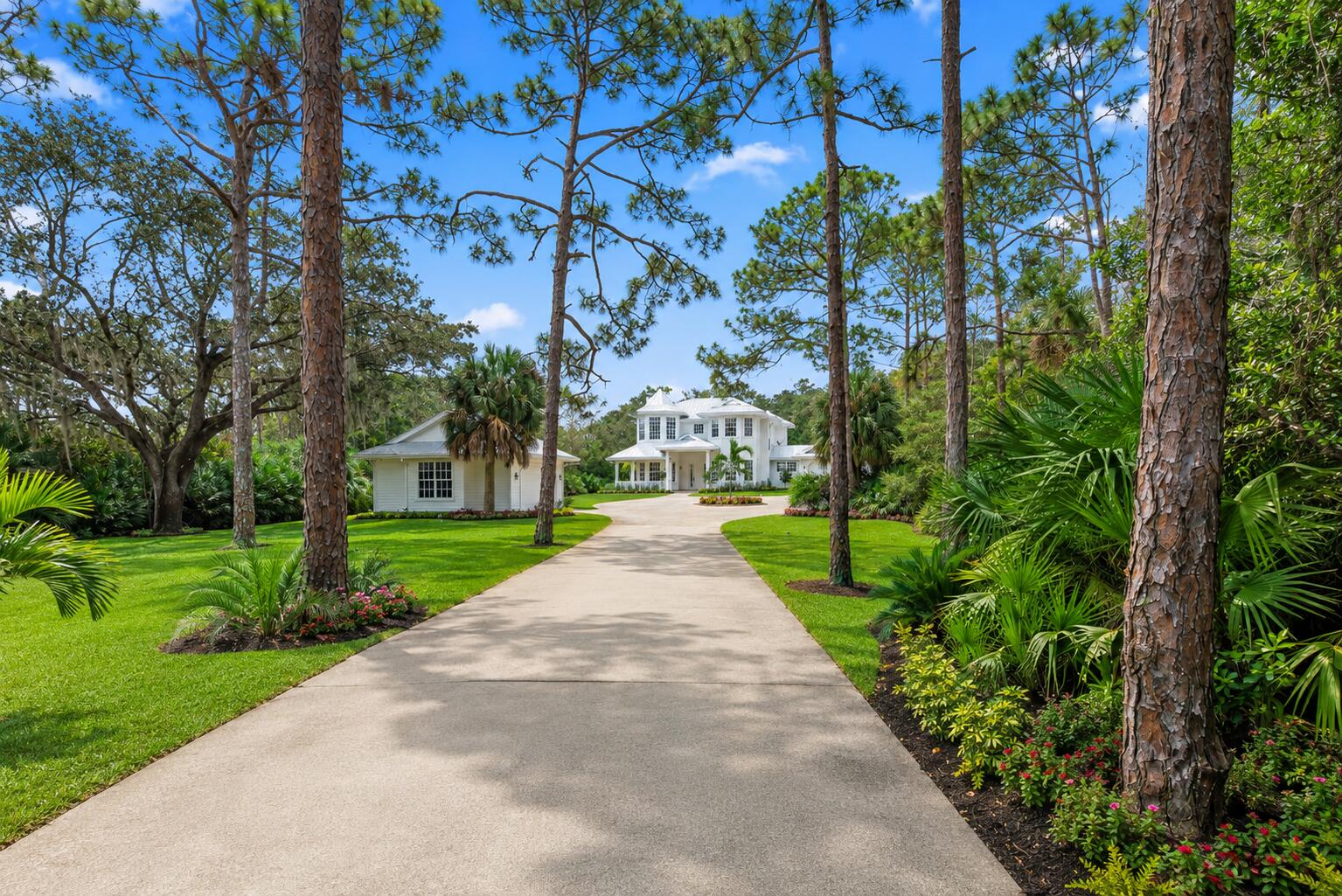 1001 SE Ranch Road