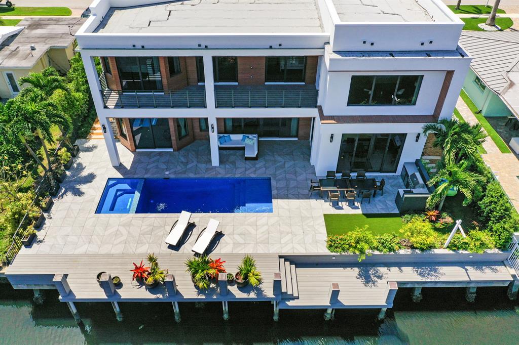 BOCA HARBOUR 5TH SEC - Residential