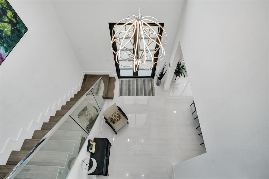 BOCA HARBOUR 5TH SEC - Residential