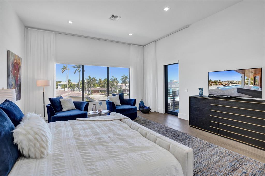 BOCA HARBOUR 5TH SEC - Residential