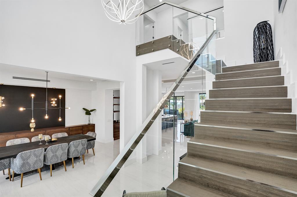 BOCA HARBOUR 5TH SEC - Residential