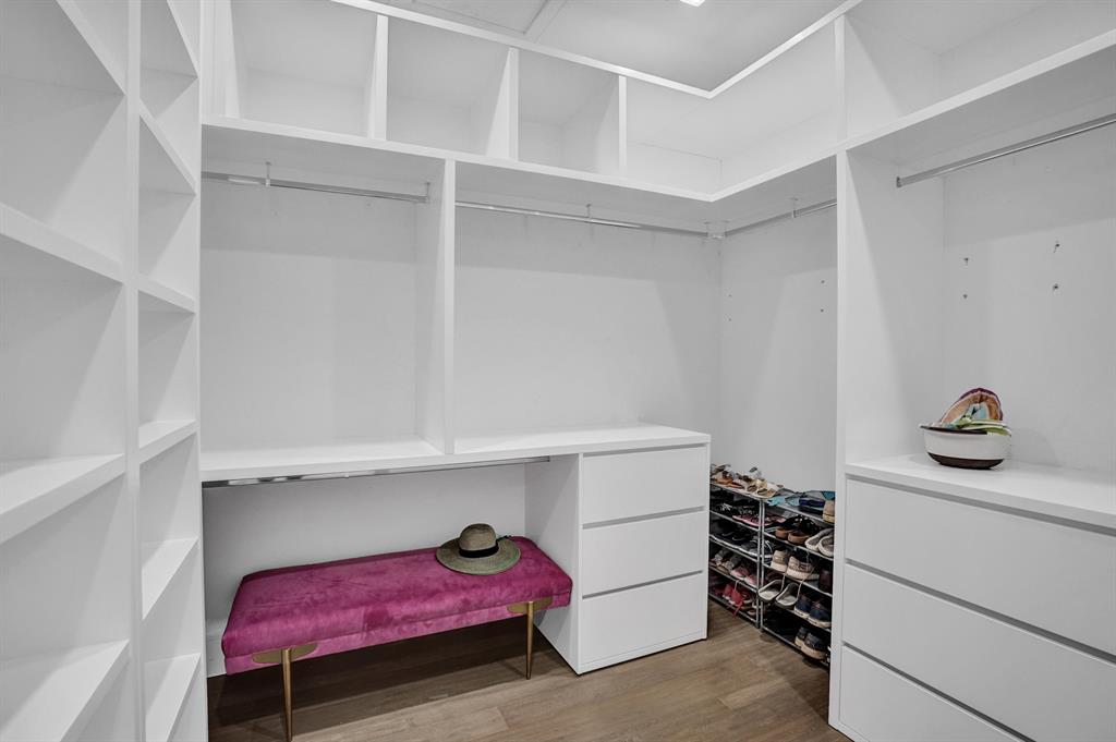 BOCA HARBOUR 5TH SEC - Residential